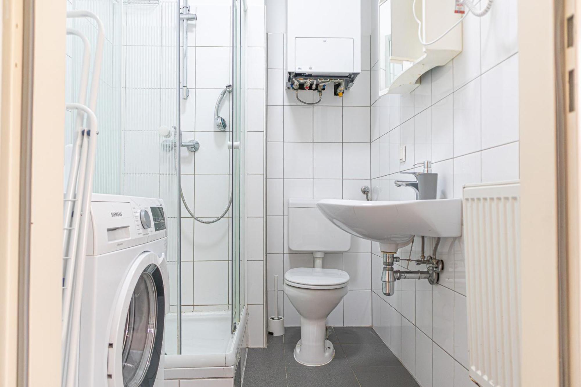 Spacious 2Br Apt Great Location - Near Schoenbrunn Wien Eksteriør billede